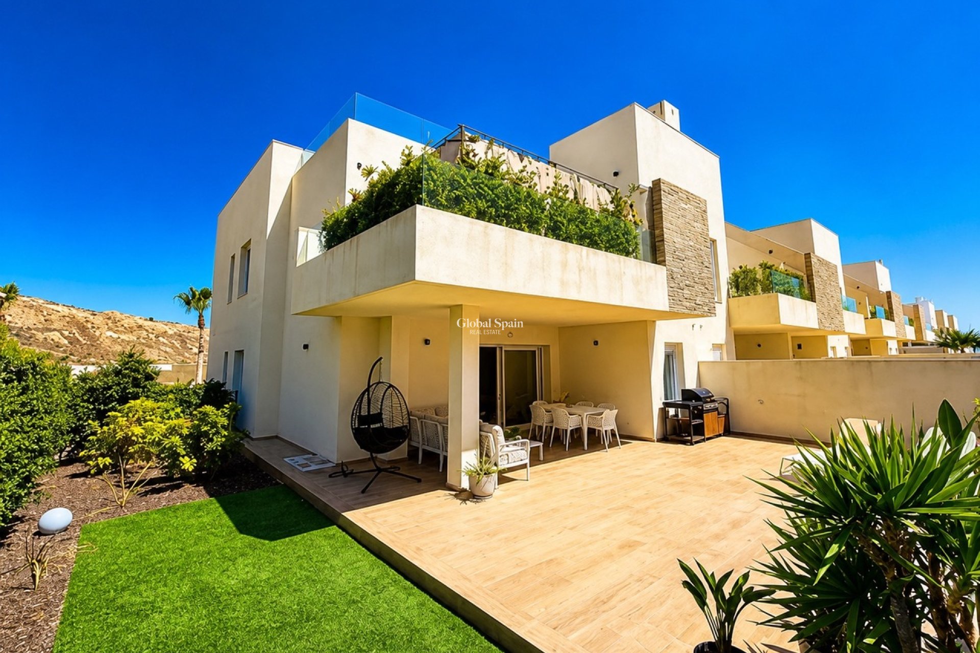 Revente - APPARTEMENT -
LA FINCA GOLF - Inland