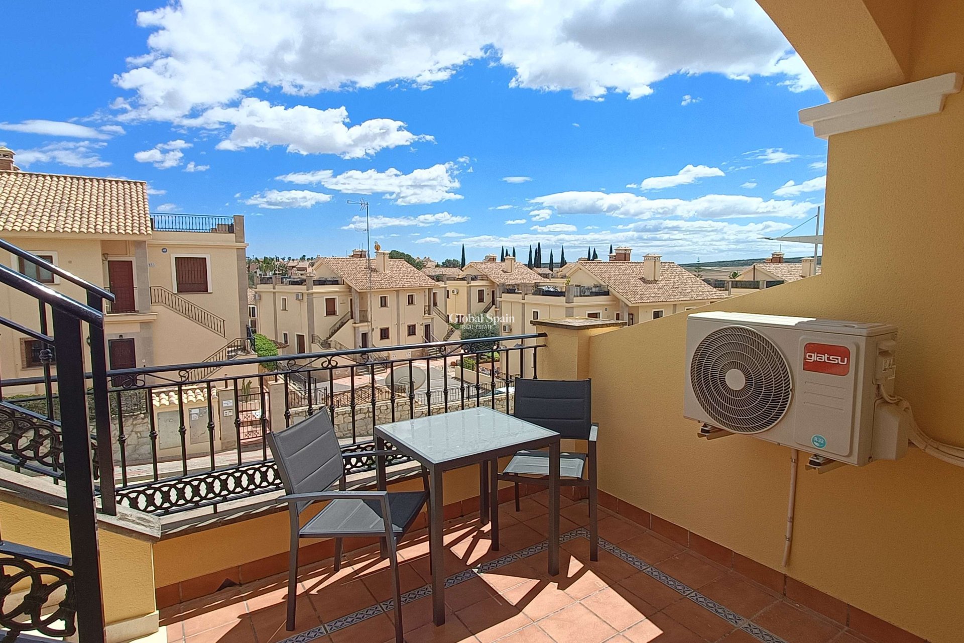 Revente - APPARTEMENT -
LA FINCA GOLF - La Finca Golf and Spa Resort