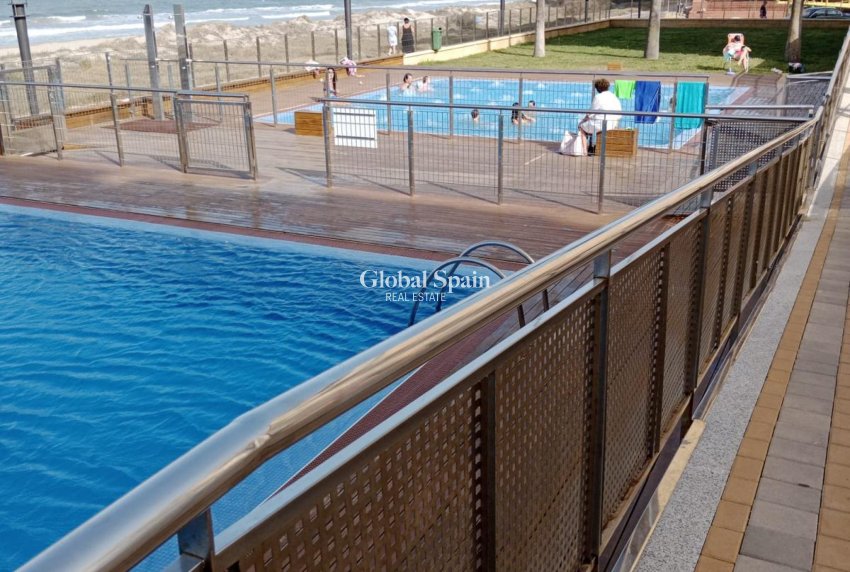 Revente - APPARTEMENT -
LA MANGA DEL MAR MENOR - Costa Calida