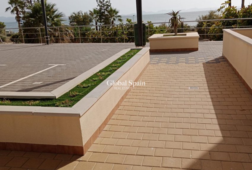 Revente - APPARTEMENT -
LA MANGA DEL MAR MENOR - Costa Calida