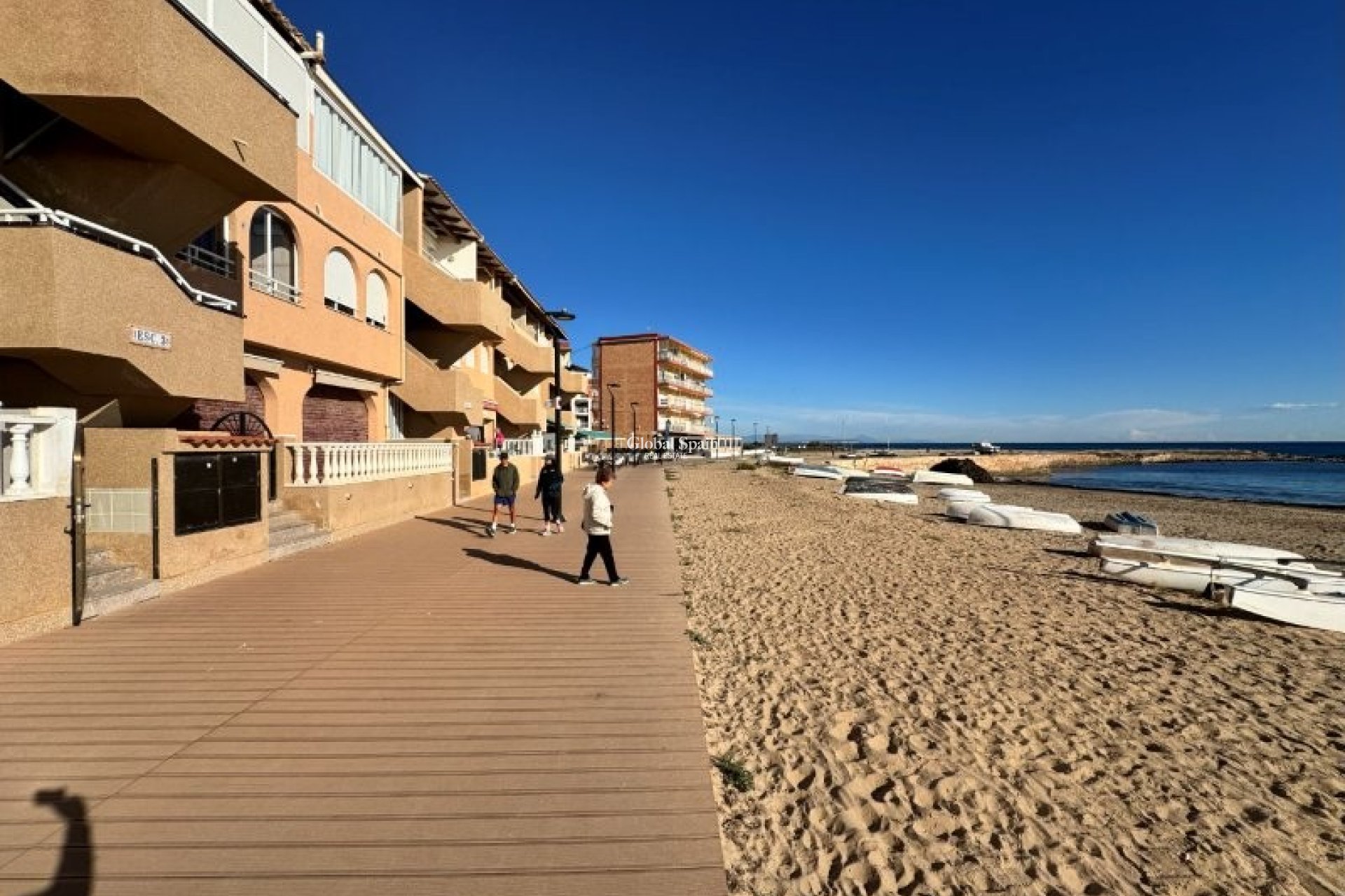 Revente - APPARTEMENT -
LA MATA - Costa Blanca