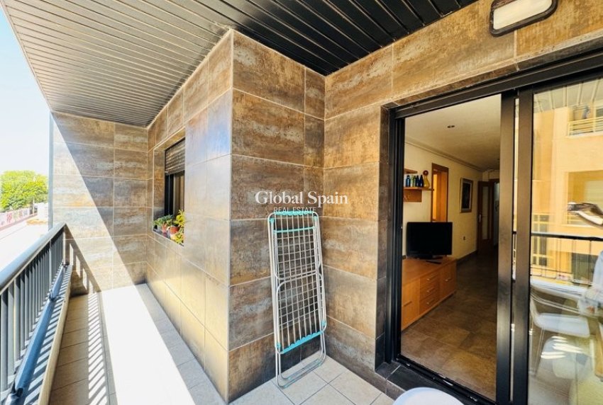 Revente - APPARTEMENT -
LA MATA - Costa Blanca