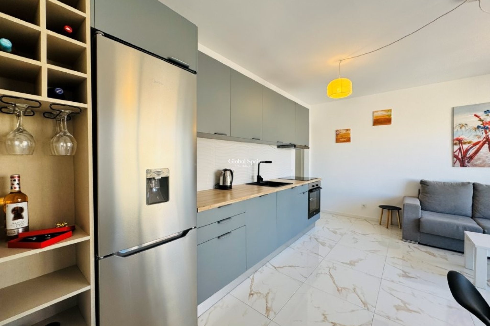 Revente - APPARTEMENT -
LA MATA - Costa Blanca