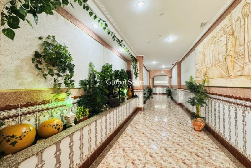 Revente - APPARTEMENT -
LA MATA - Costa Blanca