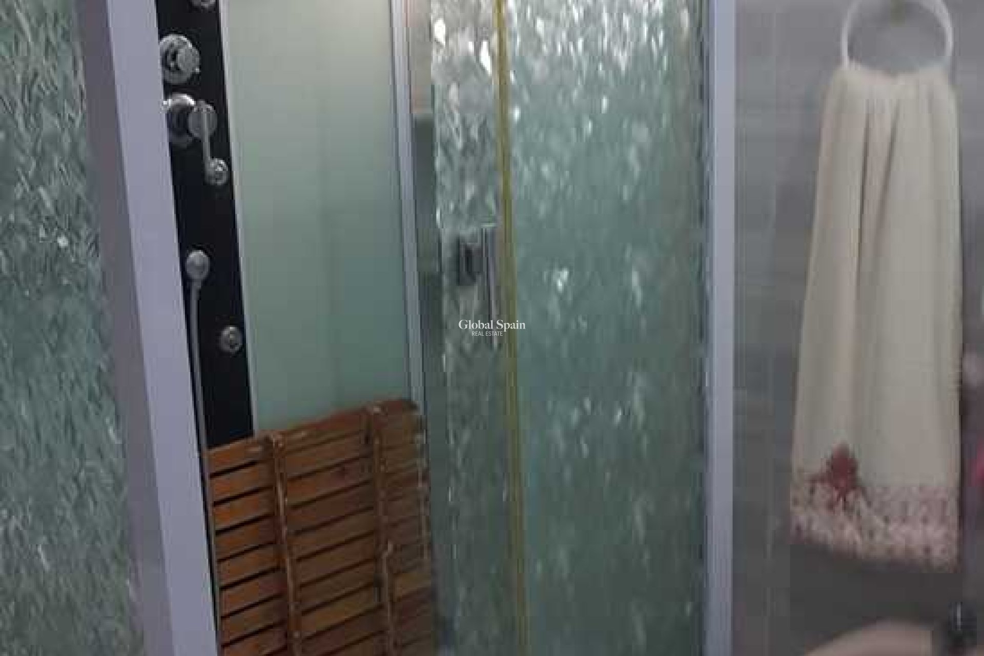 Revente - APPARTEMENT -
LA MATA - Costa Blanca