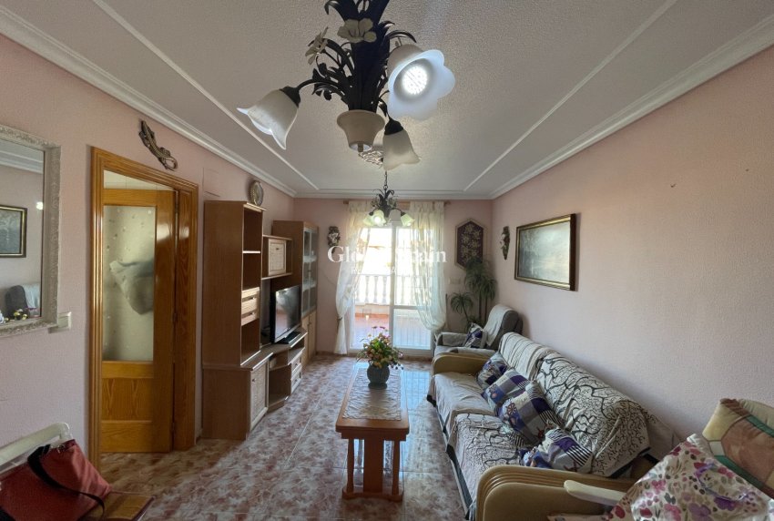 Revente - APPARTEMENT -
LA MATA - Costa Blanca