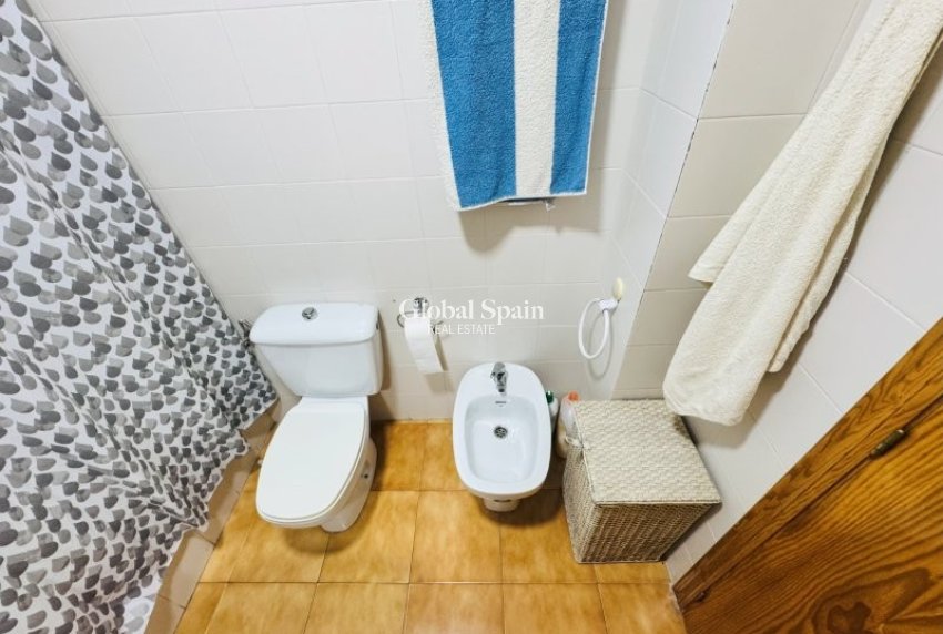 Revente - APPARTEMENT -
LA MATA - Costa Blanca