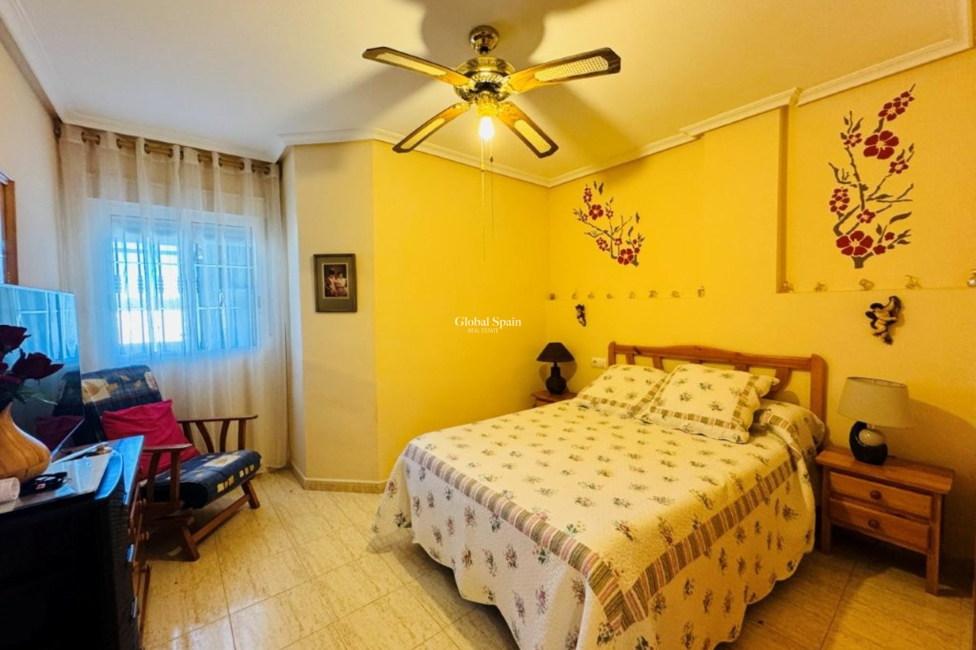 Revente - APPARTEMENT -
LA MATA - Costa Blanca