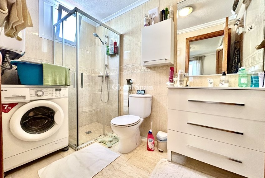 Revente - APPARTEMENT -
LA MATA - Costa Blanca