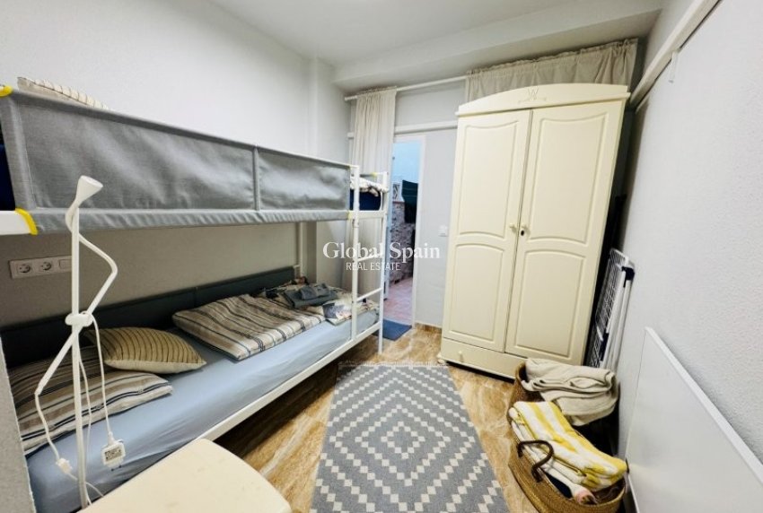 Revente - APPARTEMENT -
LA MATA - Costa Blanca