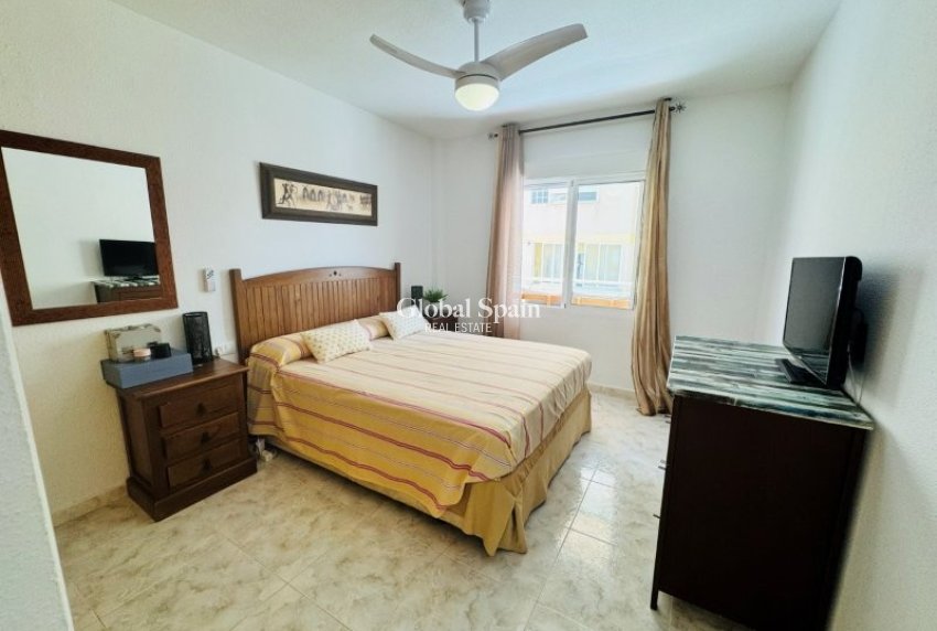 Revente - APPARTEMENT -
LA MATA - Costa Blanca