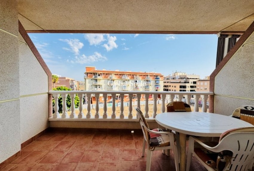 Revente - APPARTEMENT -
LA MATA - Costa Blanca