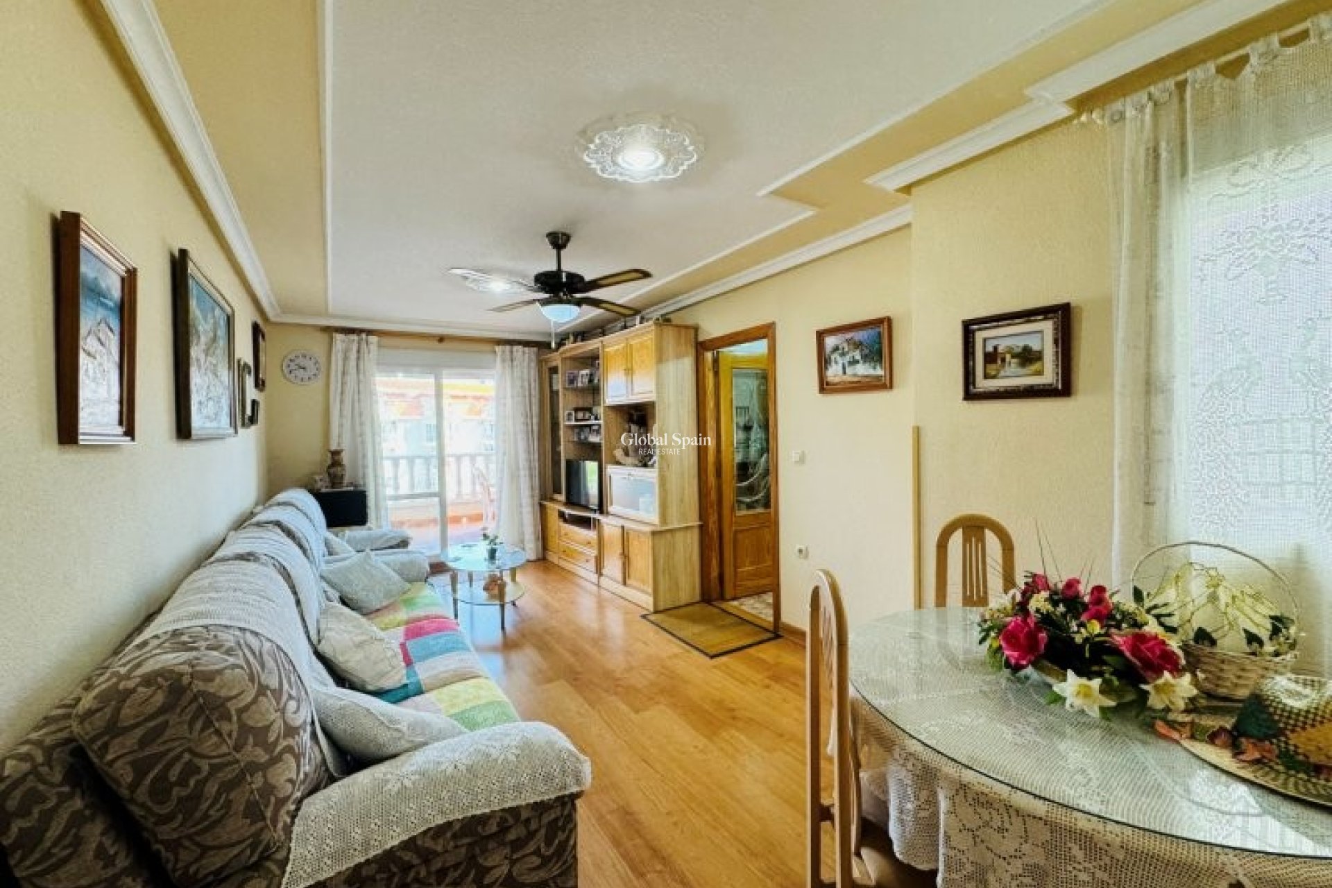 Revente - APPARTEMENT -
LA MATA - Costa Blanca