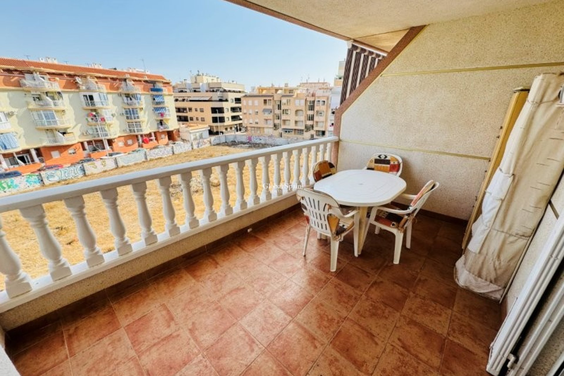 Revente - APPARTEMENT -
LA MATA - Costa Blanca