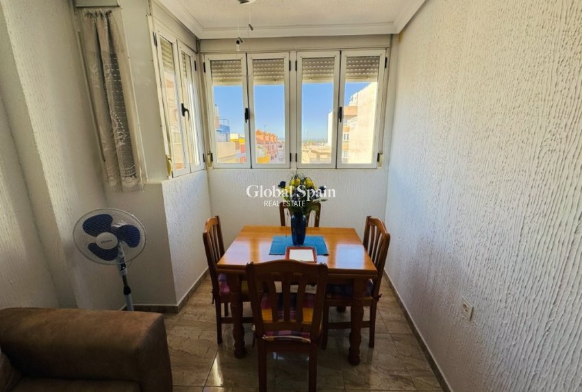 Revente - APPARTEMENT -
LA MATA - Costa Blanca