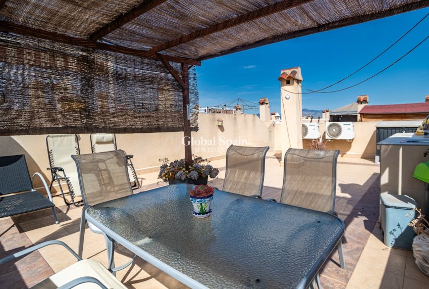 Revente - APPARTEMENT -
LA MATANZA - La Matanza