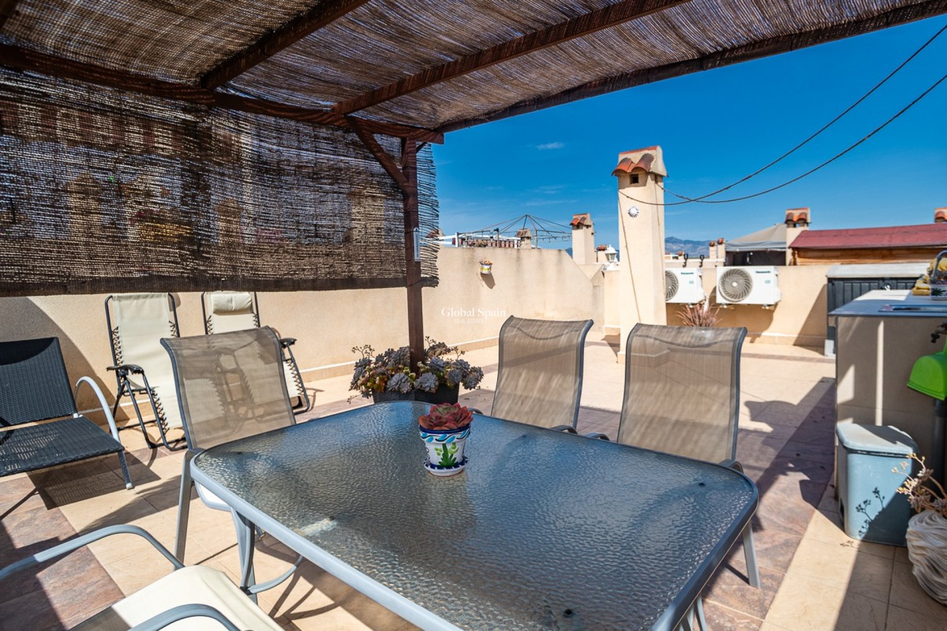 Revente - APPARTEMENT -
LA MATANZA - La Matanza
