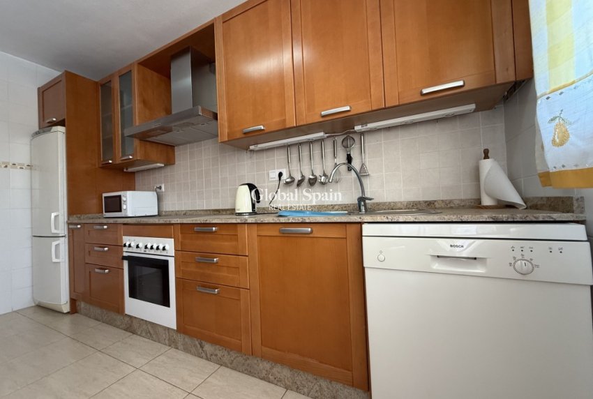 Revente - APPARTEMENT -
LA PUEBLA - Inland