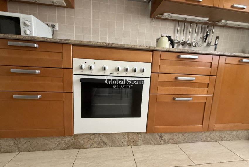 Revente - APPARTEMENT -
LA PUEBLA - Inland