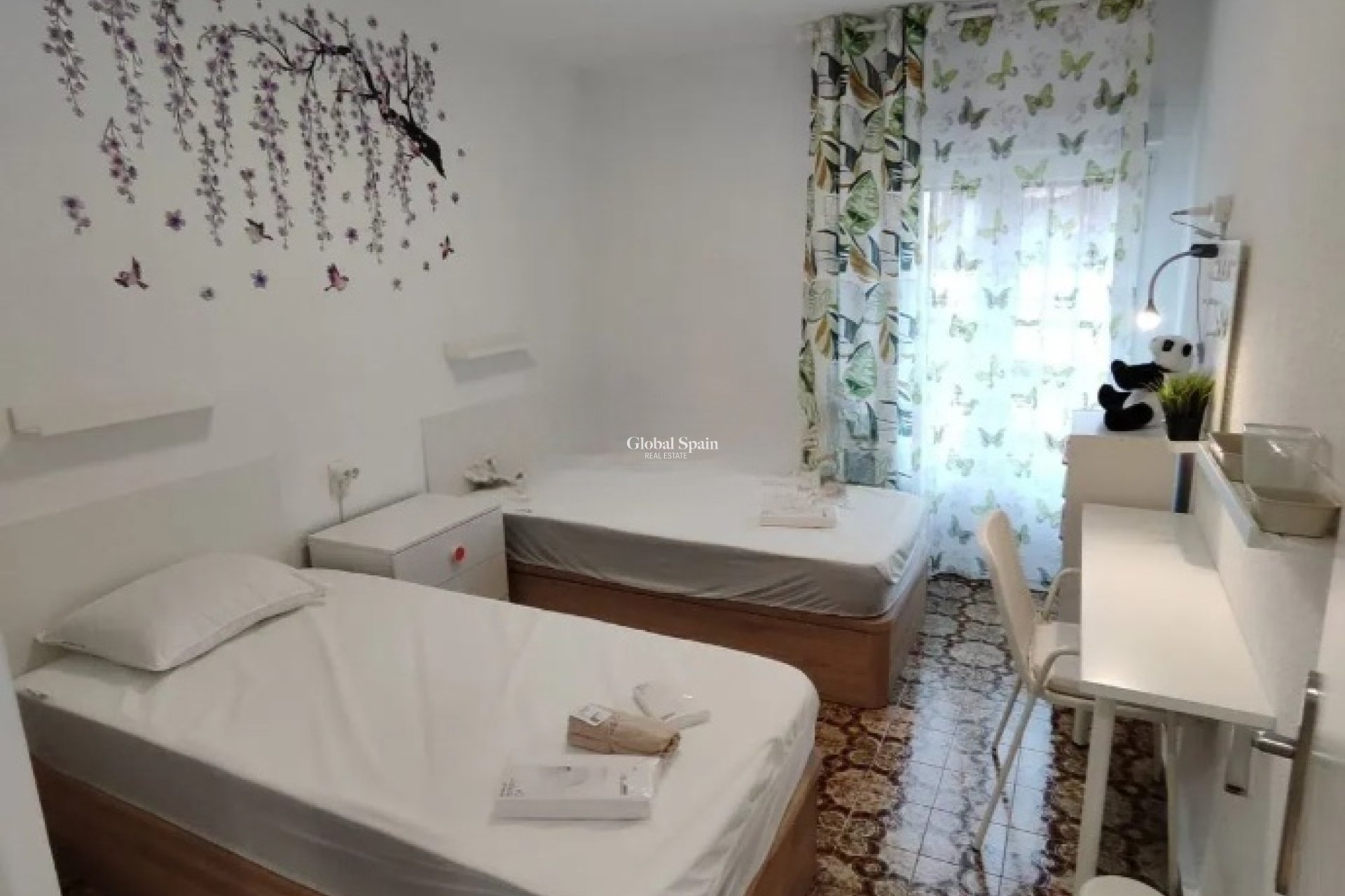 Revente - APPARTEMENT -
LA ROMANA - Inland