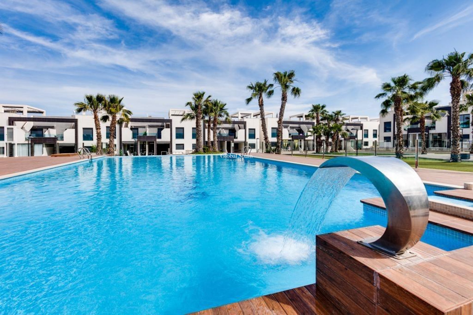 Revente - APPARTEMENT -
LA ZENIA - Costa Blanca