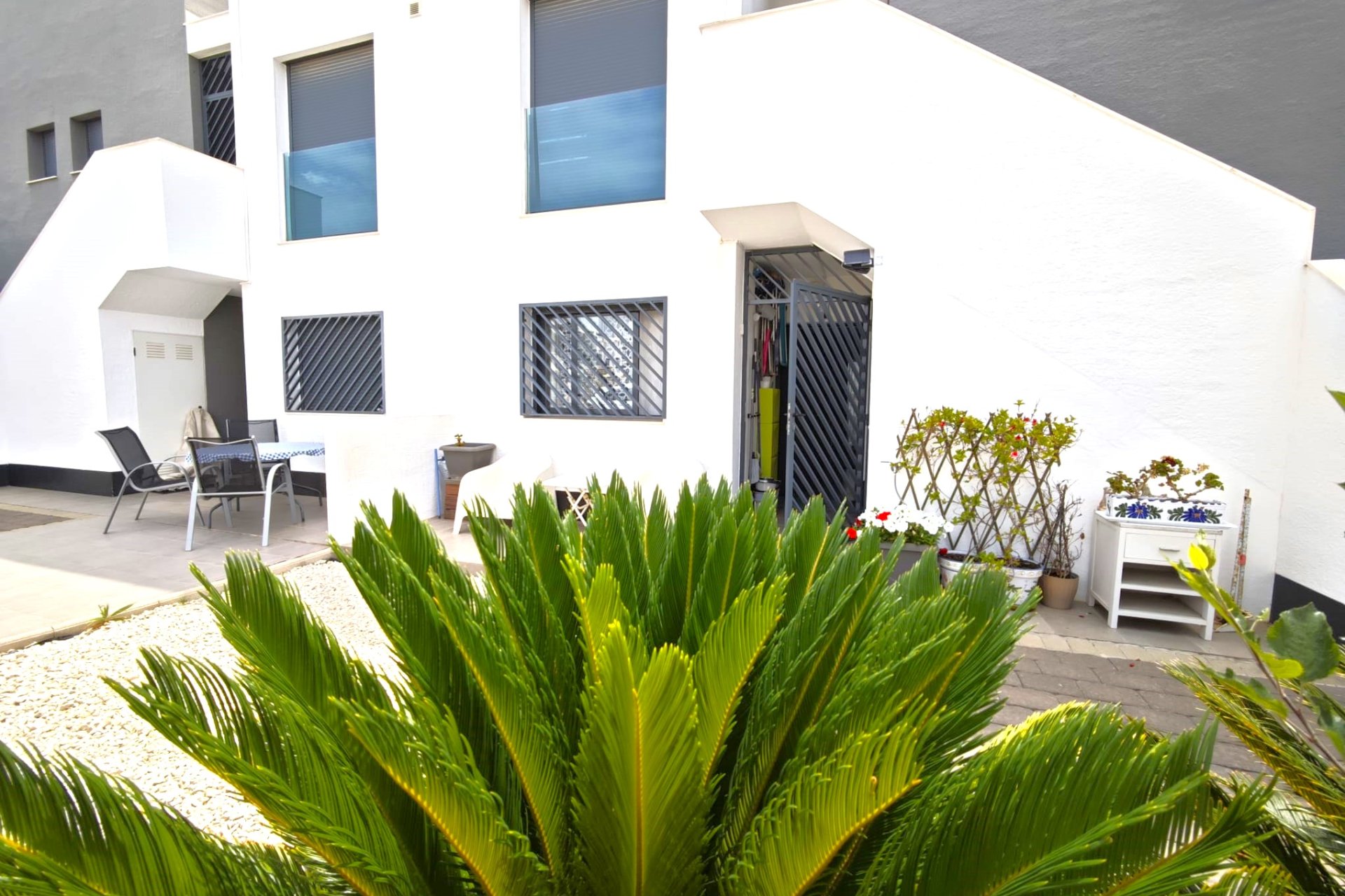 Revente - APPARTEMENT -
LA ZENIA - Costa Blanca