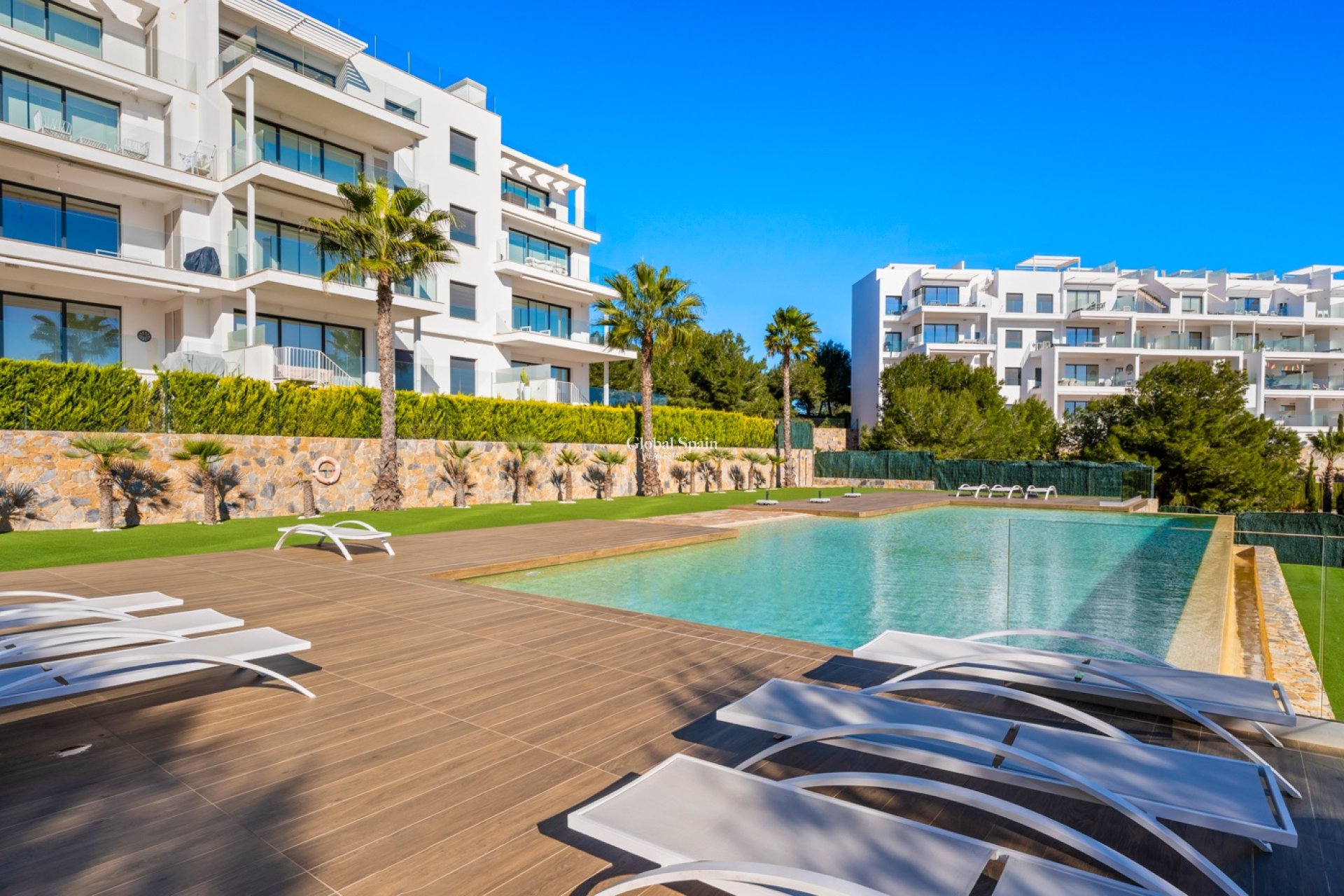 Revente - APPARTEMENT -
LAS COLINAS GOLF RESORT - Costa Blanca