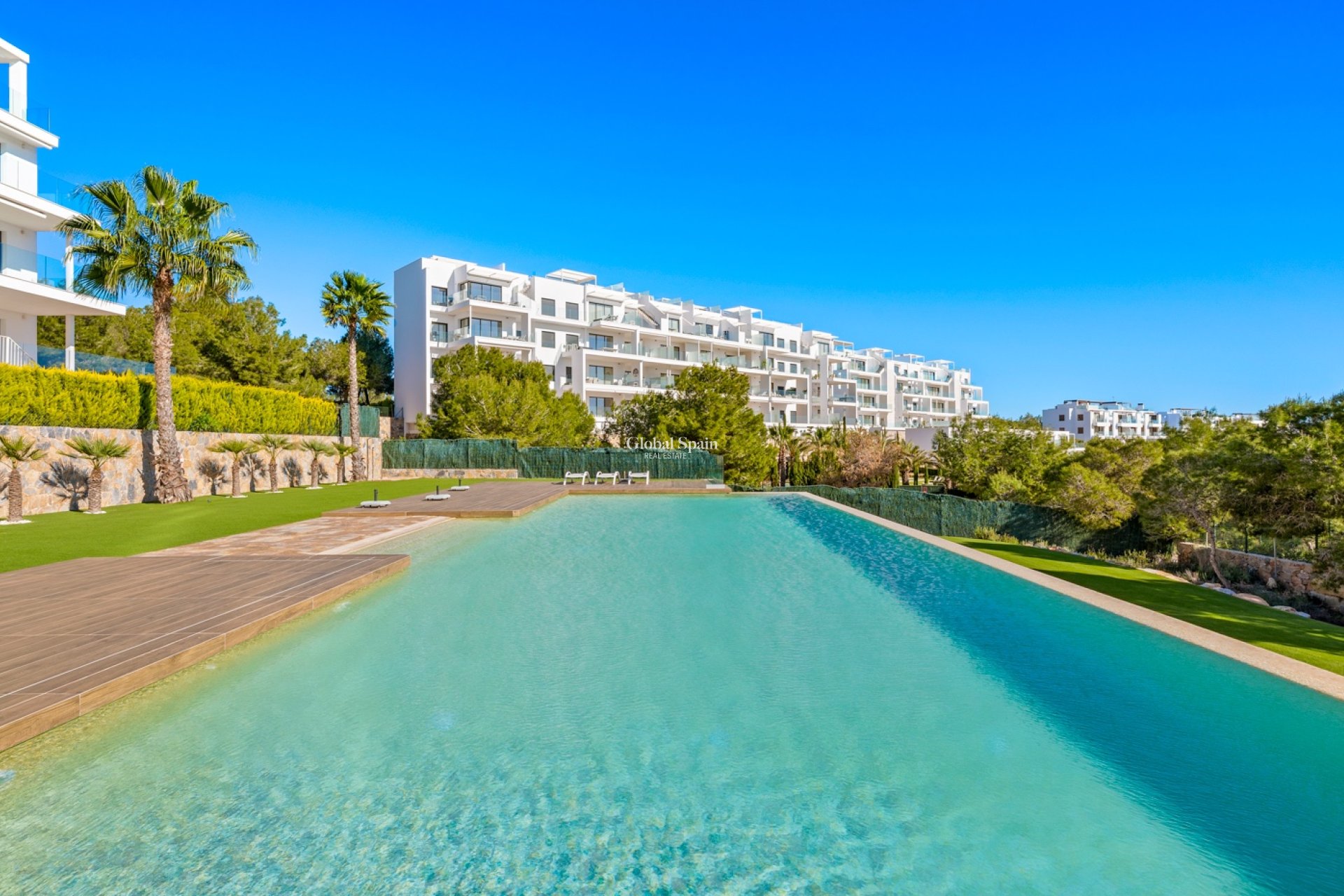 Revente - APPARTEMENT -
LAS COLINAS GOLF RESORT - Costa Blanca