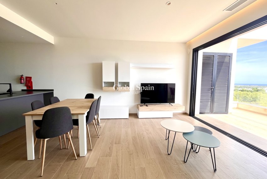 Revente - APPARTEMENT -
LAS COLINAS GOLF RESORT - Costa Blanca