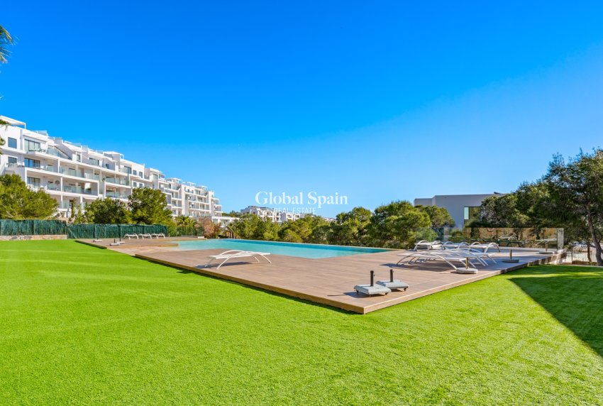 Revente - APPARTEMENT -
LAS COLINAS GOLF RESORT - Costa Blanca