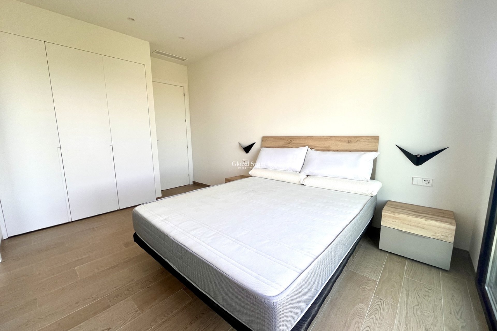 Revente - APPARTEMENT -
LAS COLINAS GOLF RESORT - Costa Blanca