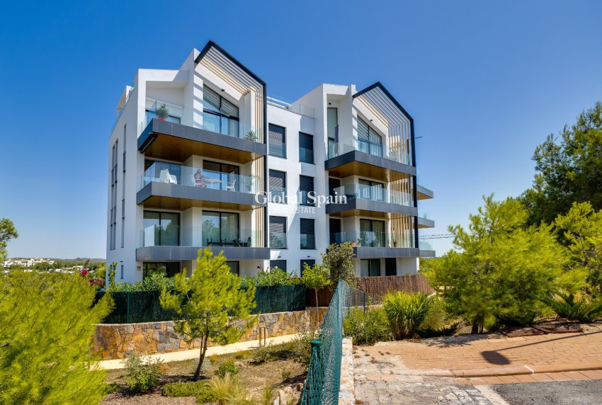 Revente - APPARTEMENT -
LAS COLINAS GOLF RESORT - Las Colinas Golf Resort