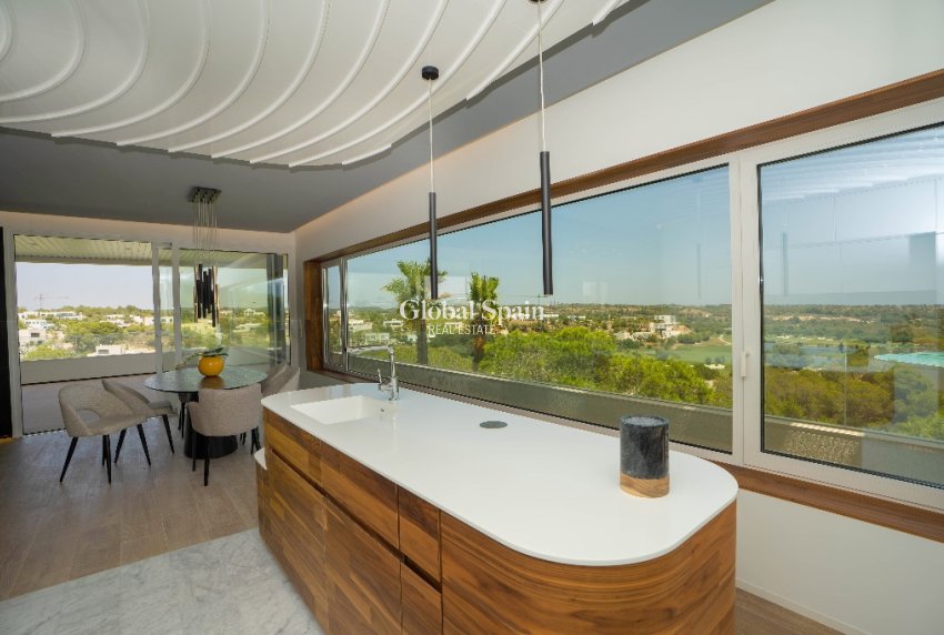 Revente - Appartement -
Las Colinas Golf Resort - Las Colinas Golf