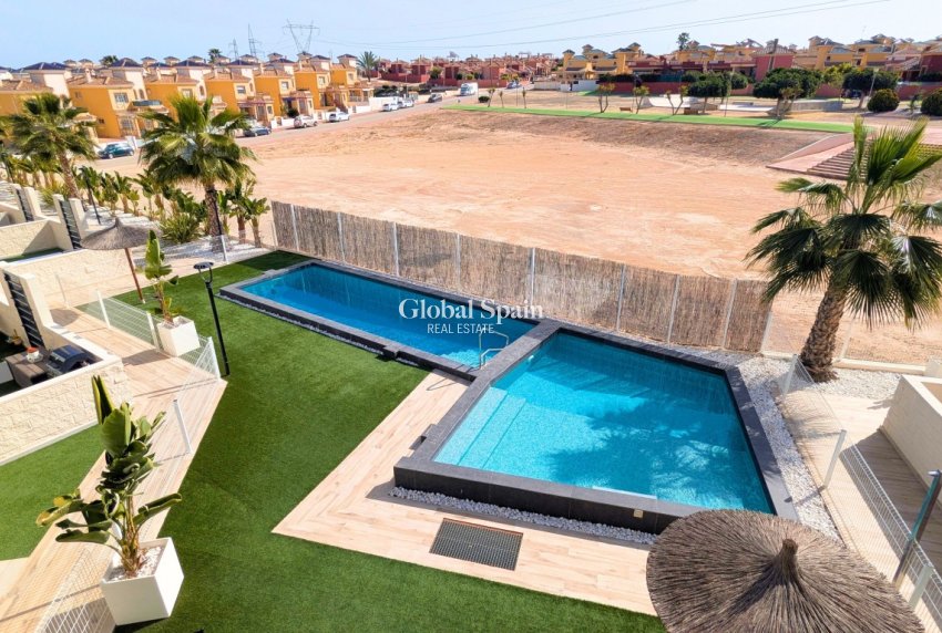 Revente - APPARTEMENT -
LO CRISPÍN - Inland