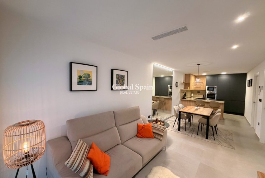 Revente - APPARTEMENT -
LO CRISPÍN - Inland