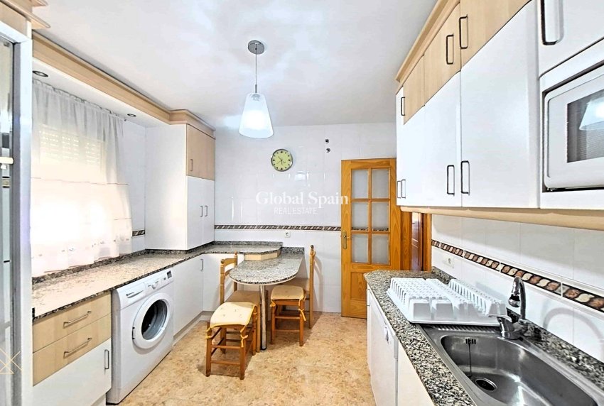 Revente - APPARTEMENT -
LO PAGÁN - La Puntica