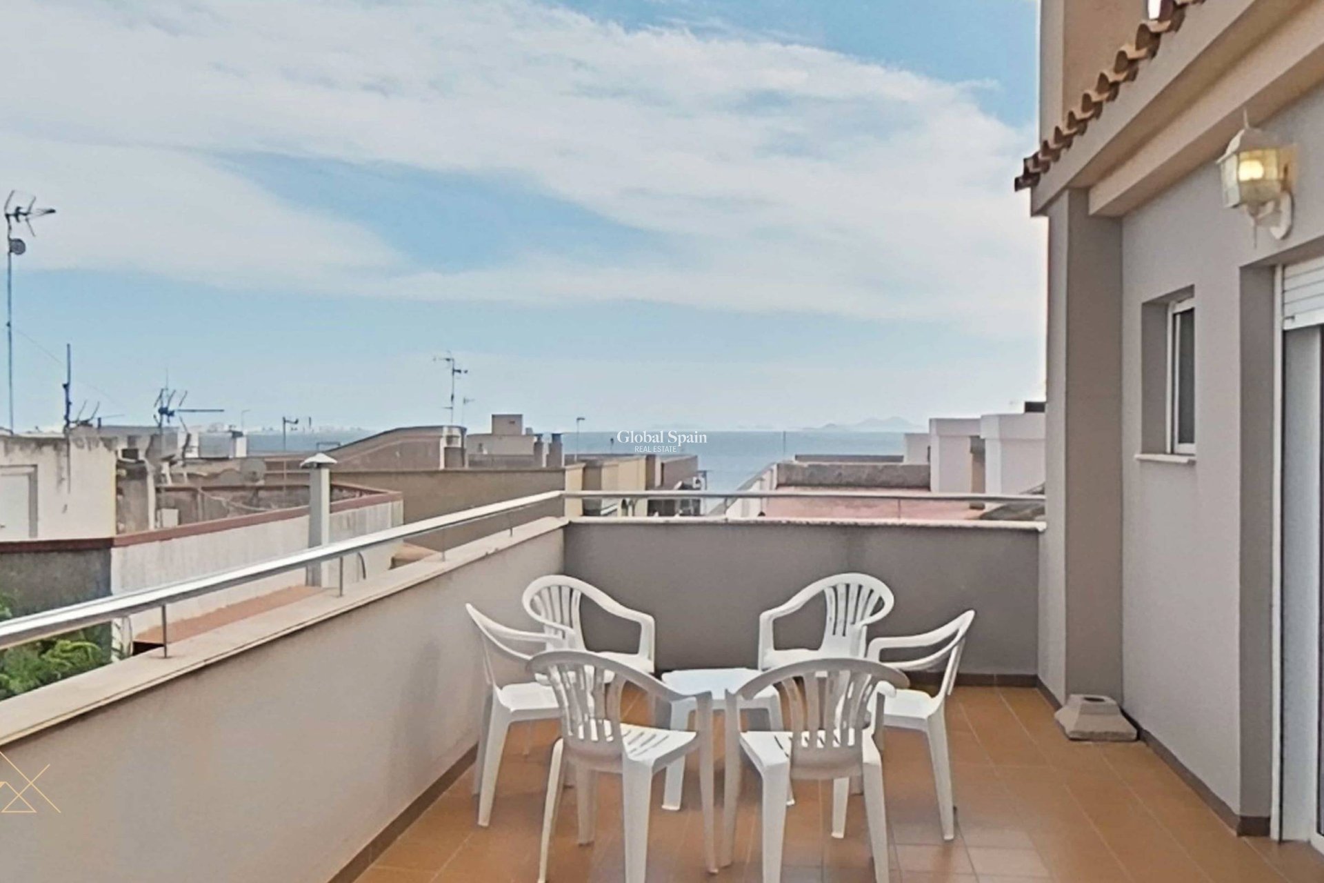 Revente - APPARTEMENT -
LO PAGÁN - La Puntica