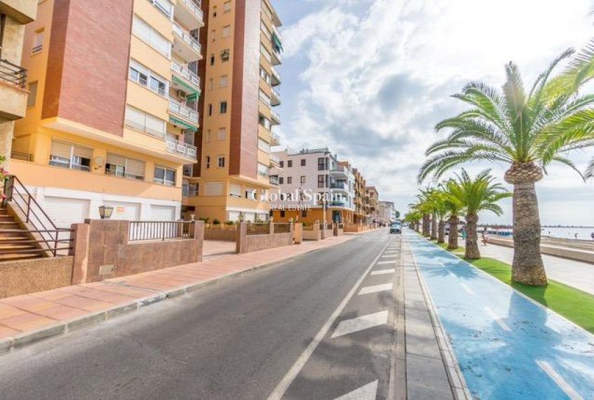 Revente - APPARTEMENT -
LO PAGÁN - Villananitos