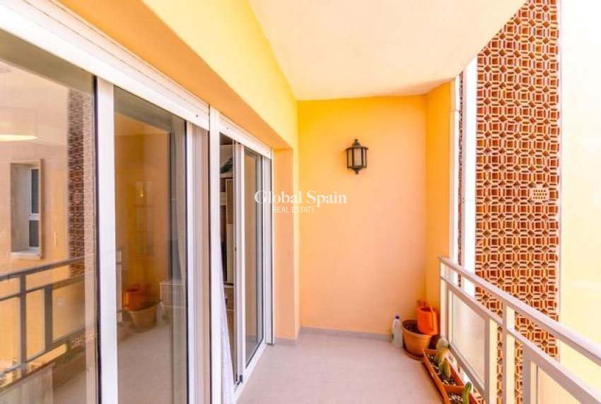 Revente - APPARTEMENT -
LO PAGÁN - Villananitos
