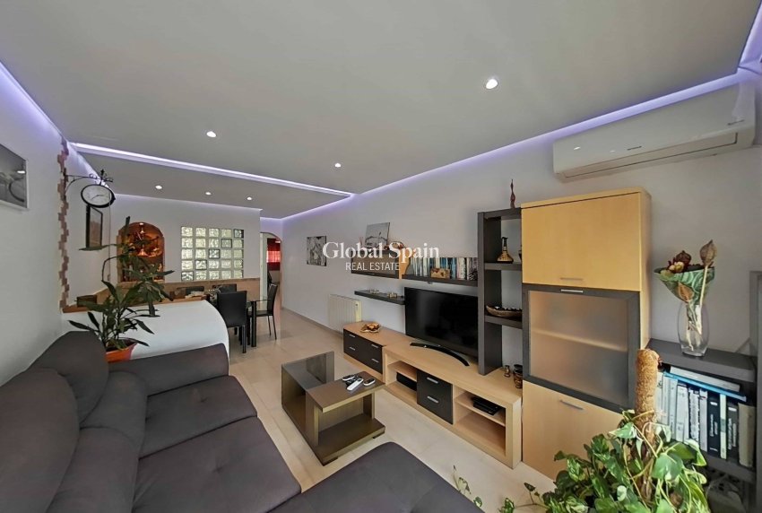 Revente - APPARTEMENT -
LO PAGÁN - Villananitos