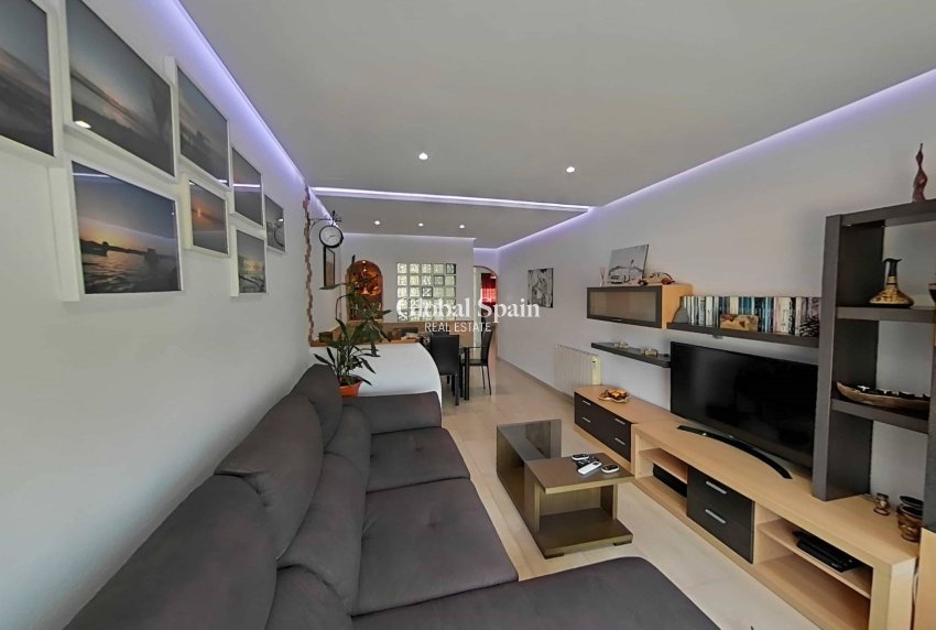 Revente - APPARTEMENT -
LO PAGÁN - Villananitos