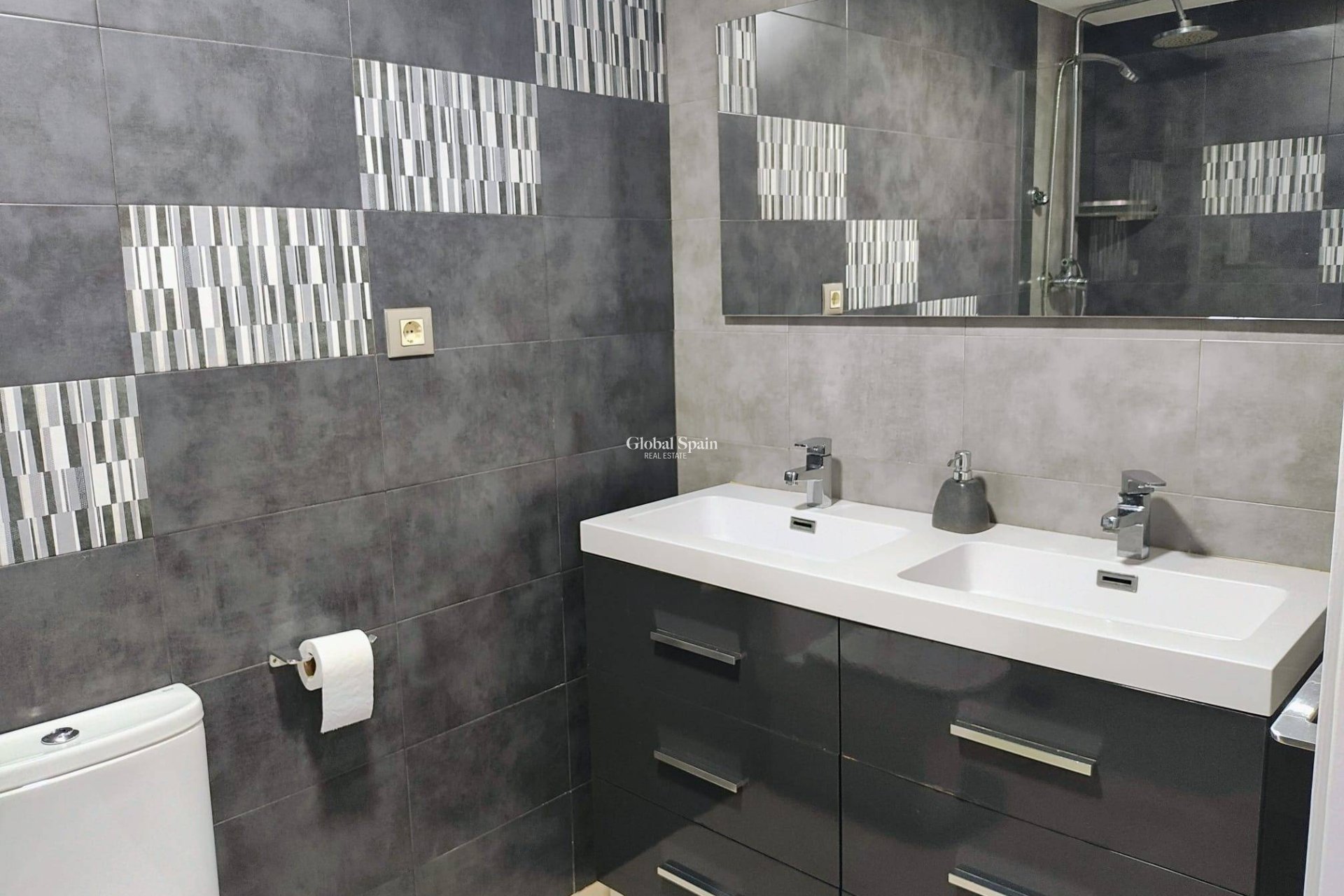 Revente - APPARTEMENT -
LO PAGÁN - Villananitos