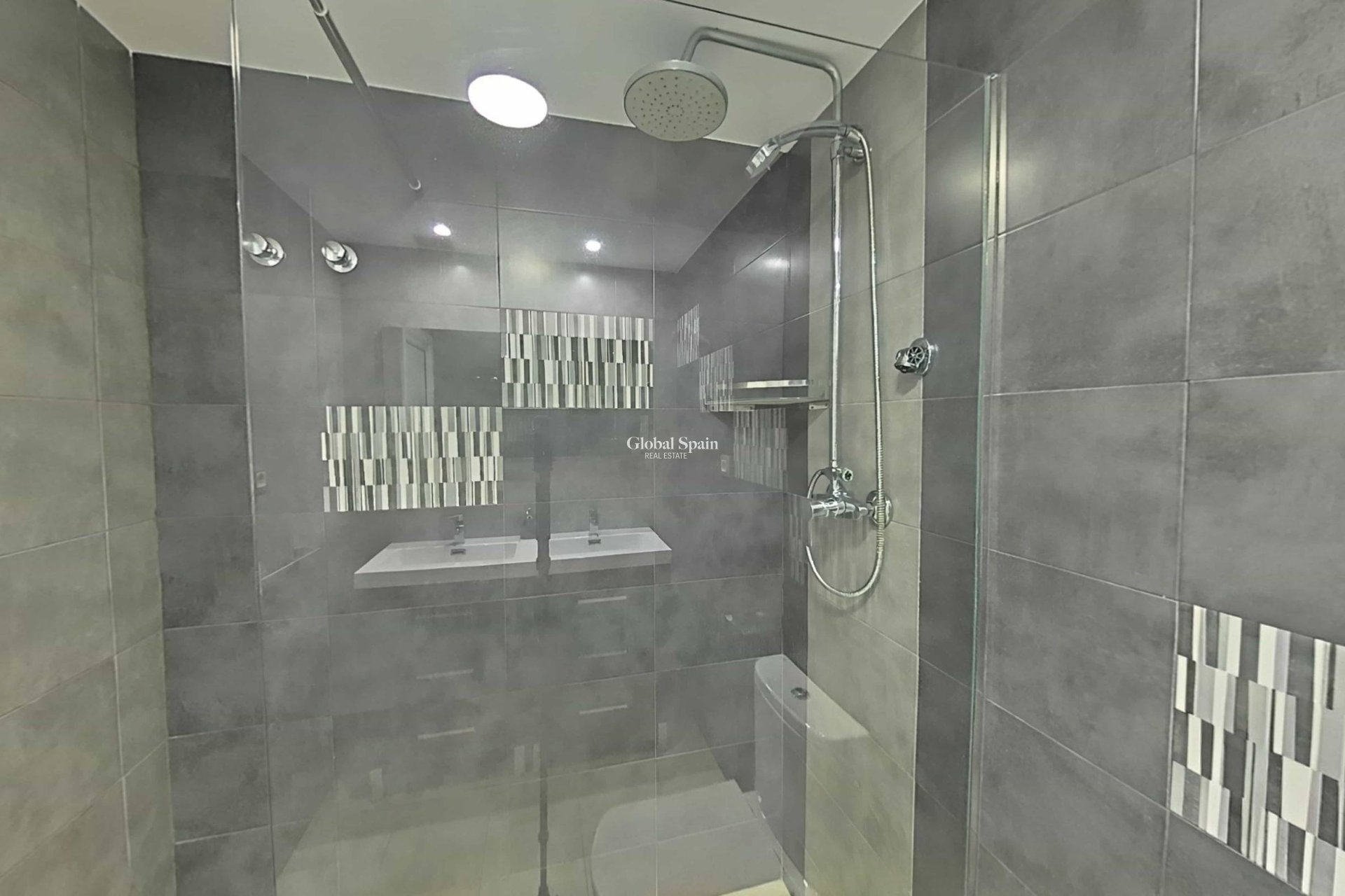 Revente - APPARTEMENT -
LO PAGÁN - Villananitos