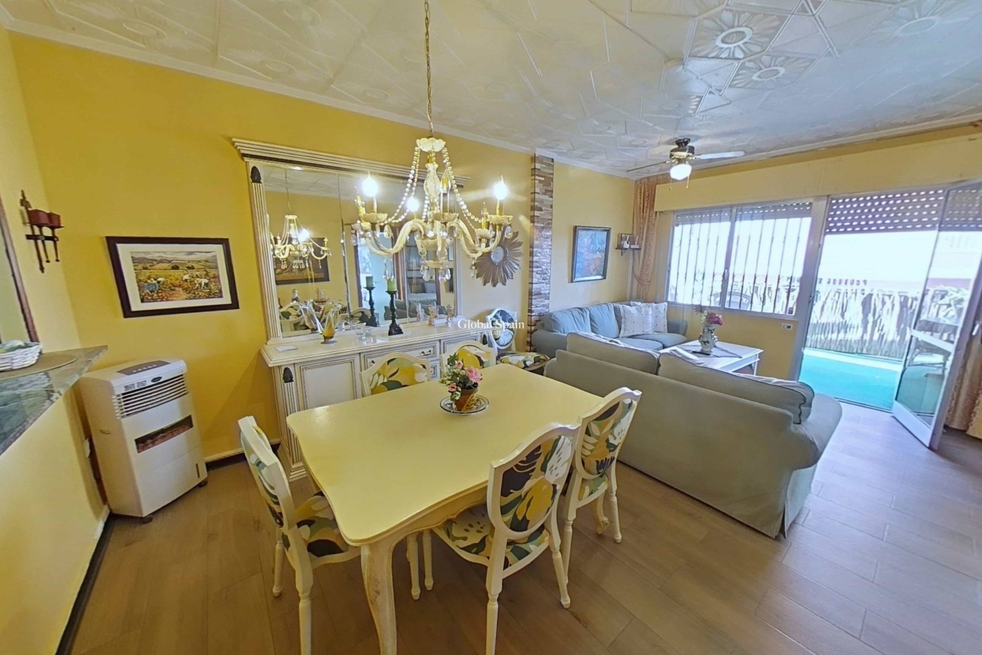 Revente - APPARTEMENT -
LO PAGÁN - Villananitos