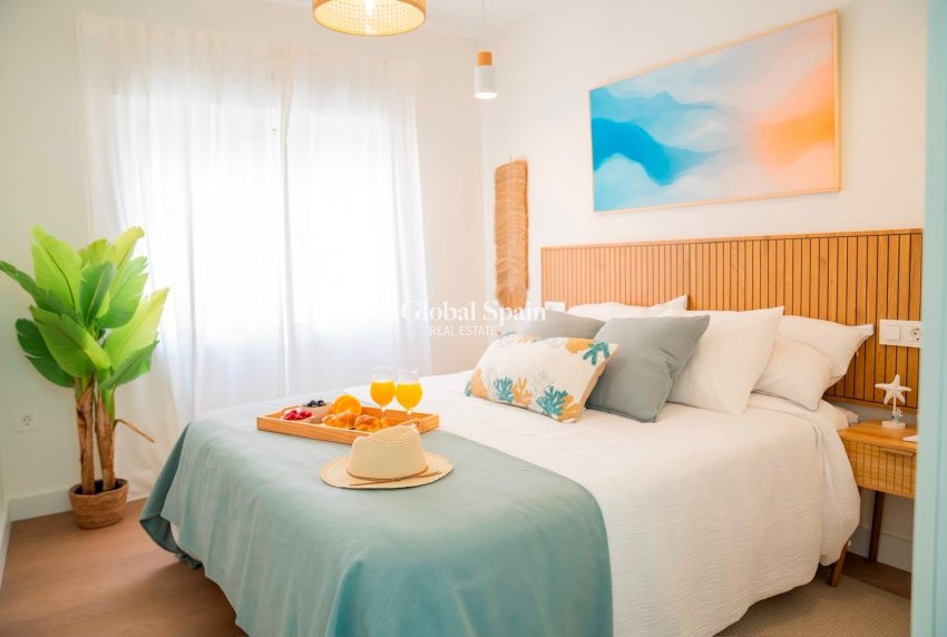 Revente - APPARTEMENT -
LO PAGÁN - Villananitos