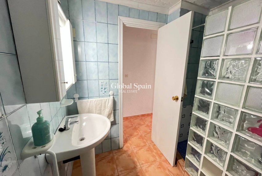 Revente - APPARTEMENT -
LO PAGÁN - Villananitos