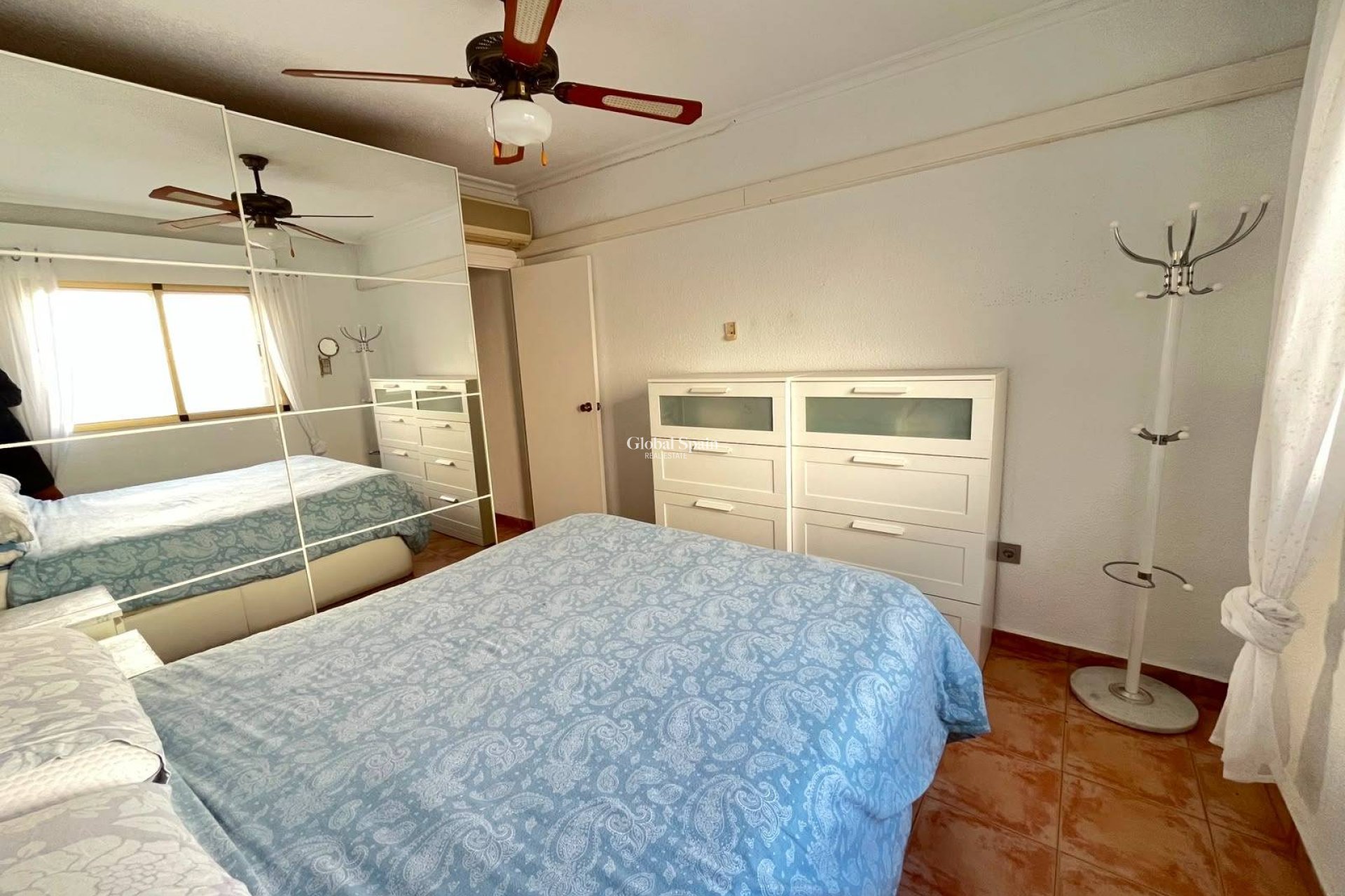 Revente - APPARTEMENT -
LO PAGÁN - Villananitos
