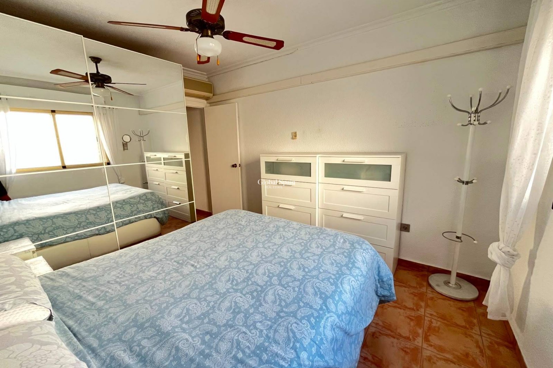 Revente - APPARTEMENT -
LO PAGÁN - Villananitos