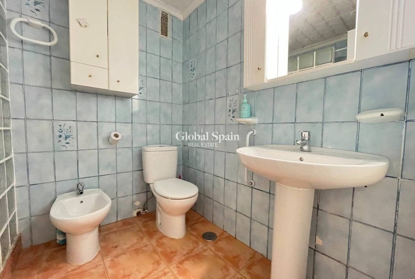 Revente - APPARTEMENT -
LO PAGÁN - Villananitos