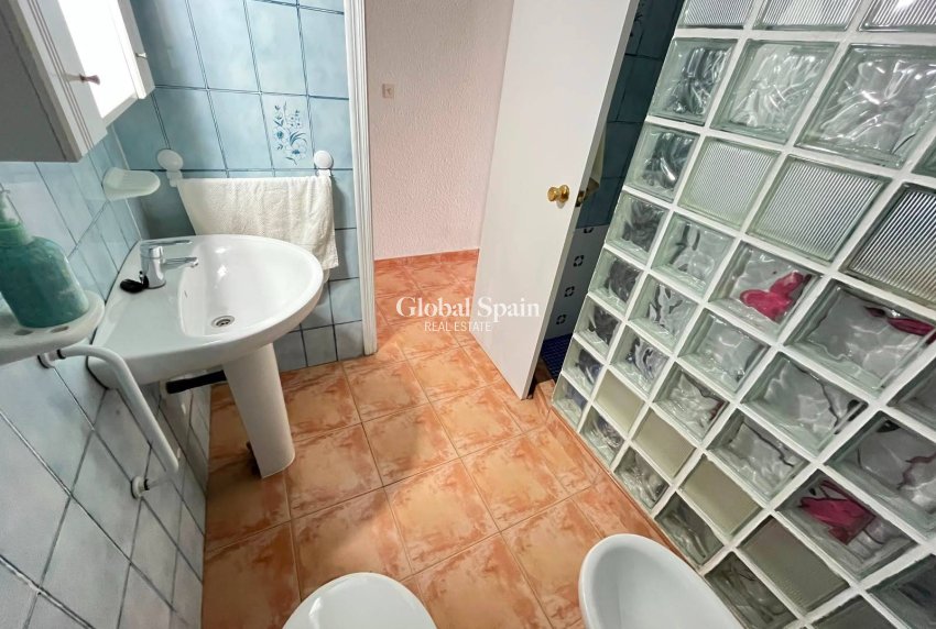 Revente - APPARTEMENT -
LO PAGÁN - Villananitos